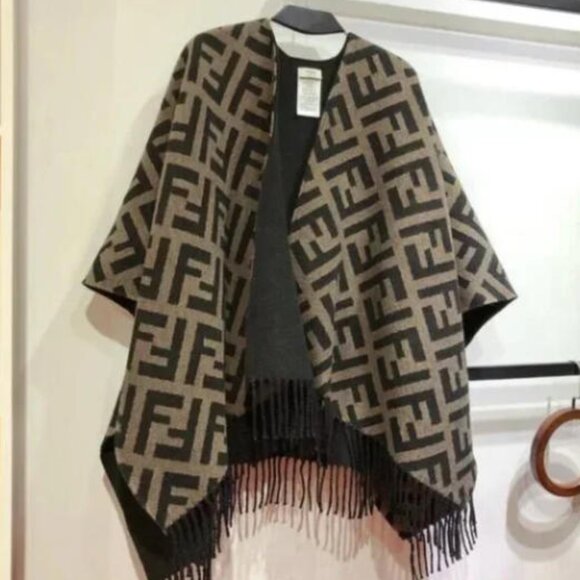 Fendi Shawl - Picture 1 of 5